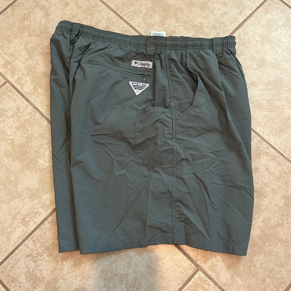 Men’s XL Columbia Performance Fishing Gear Shorts - Picture 3 of 5